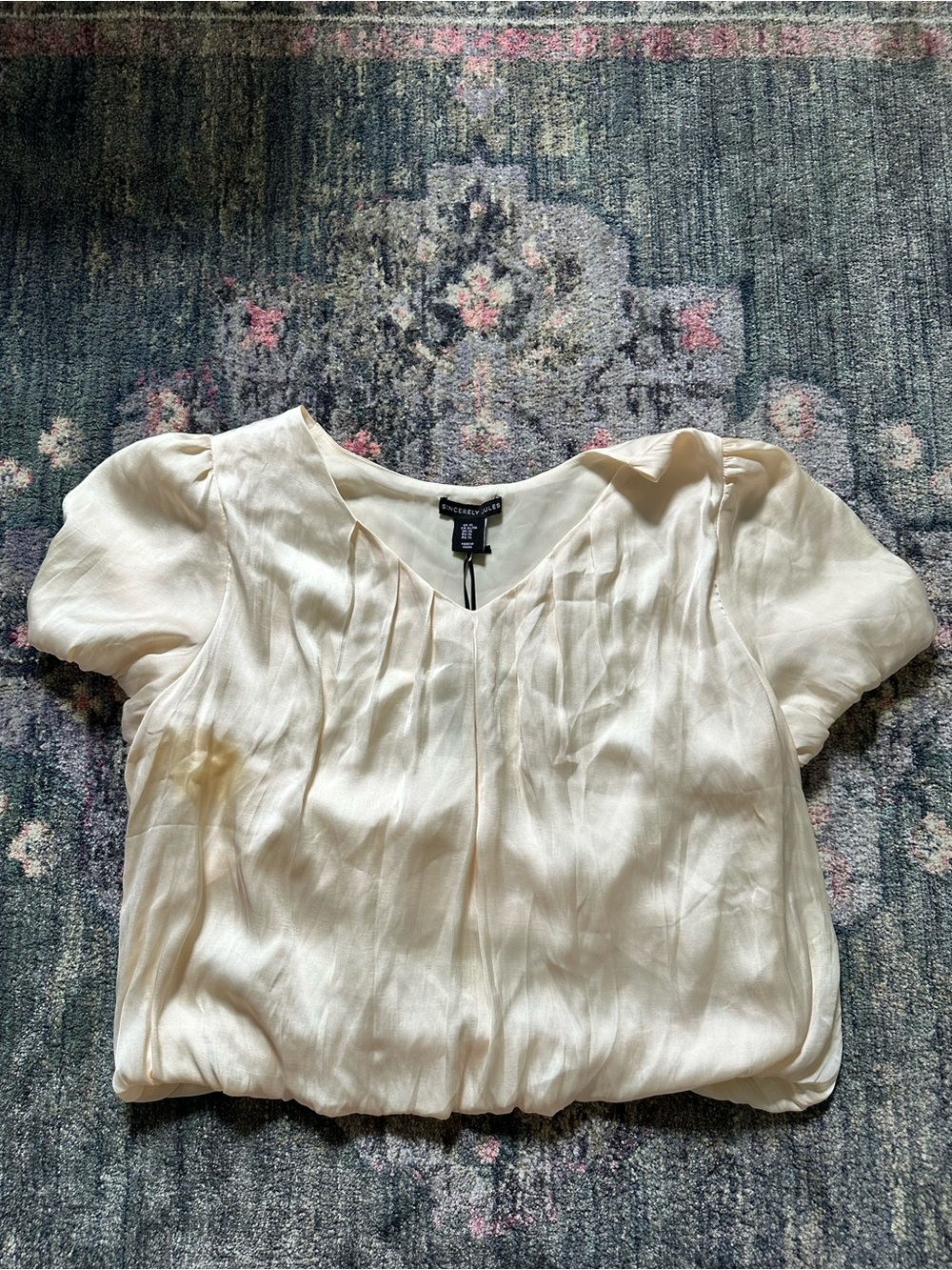Sincerely Jules Champagne Cream Pintuck V-Neck Puff Sleeve Blouse NWT Size XL
